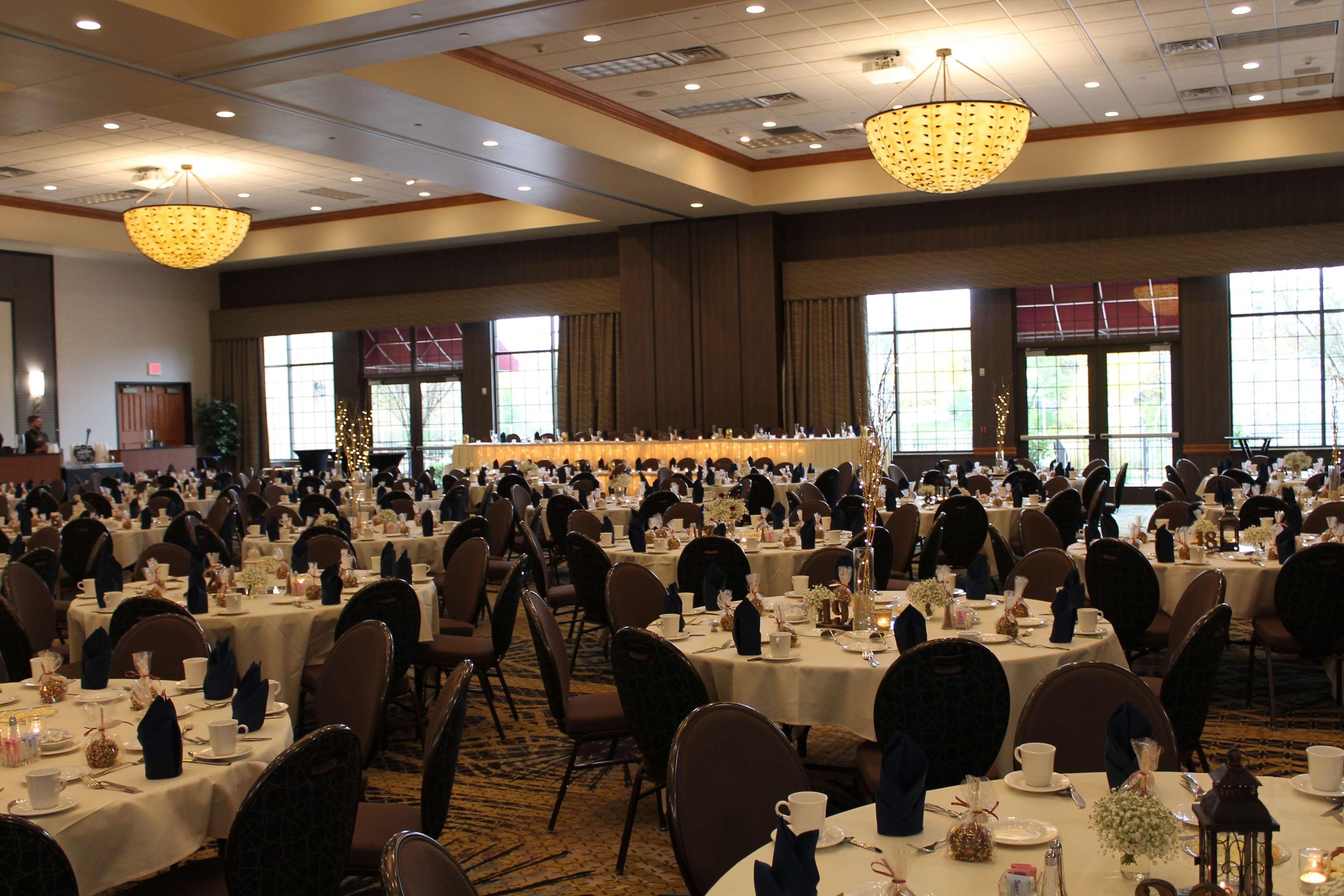 Best Western Premier Bridgewood Hotel Resort Neenah Luaran gambar