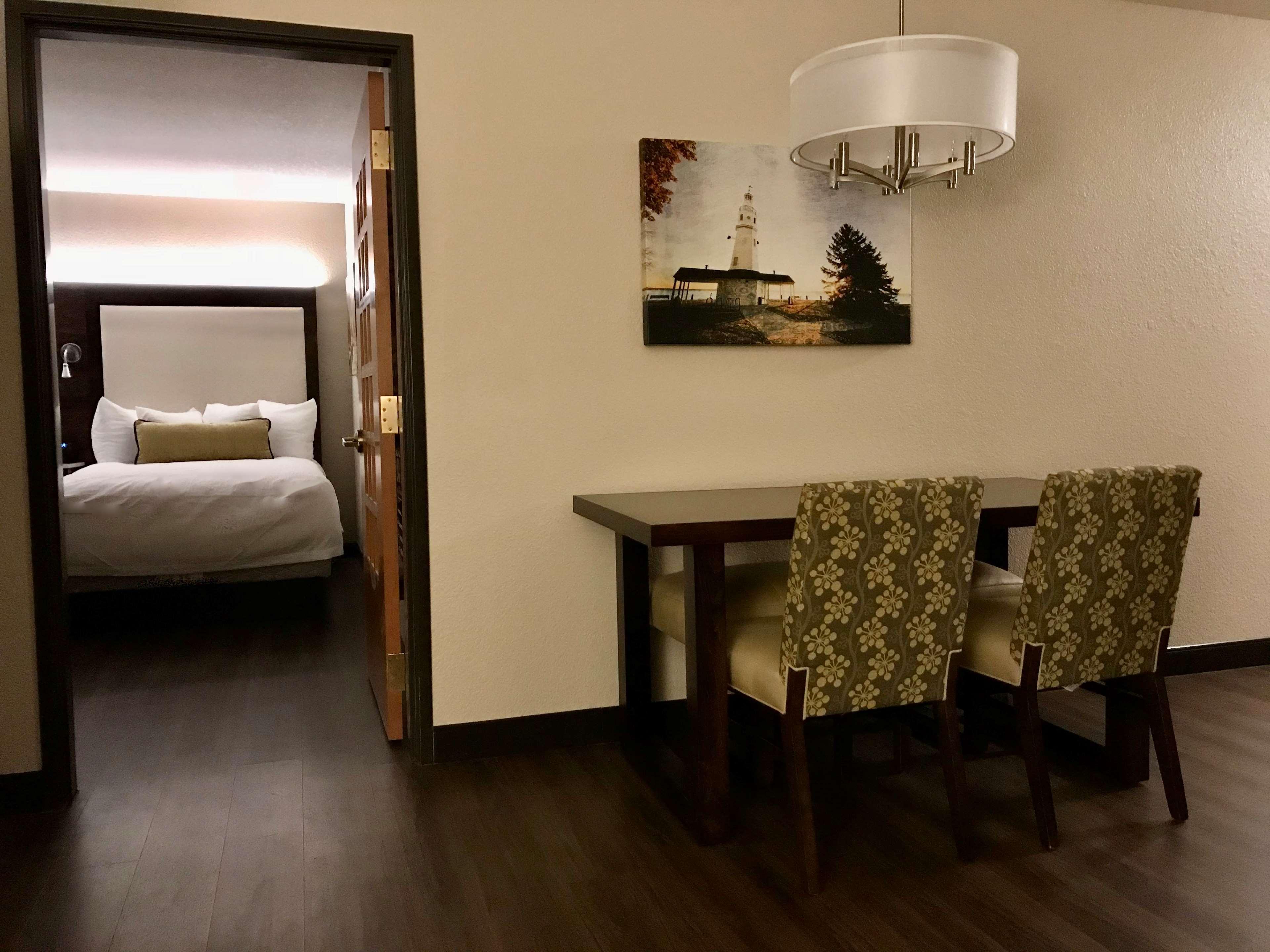 Best Western Premier Bridgewood Hotel Resort Neenah Luaran gambar