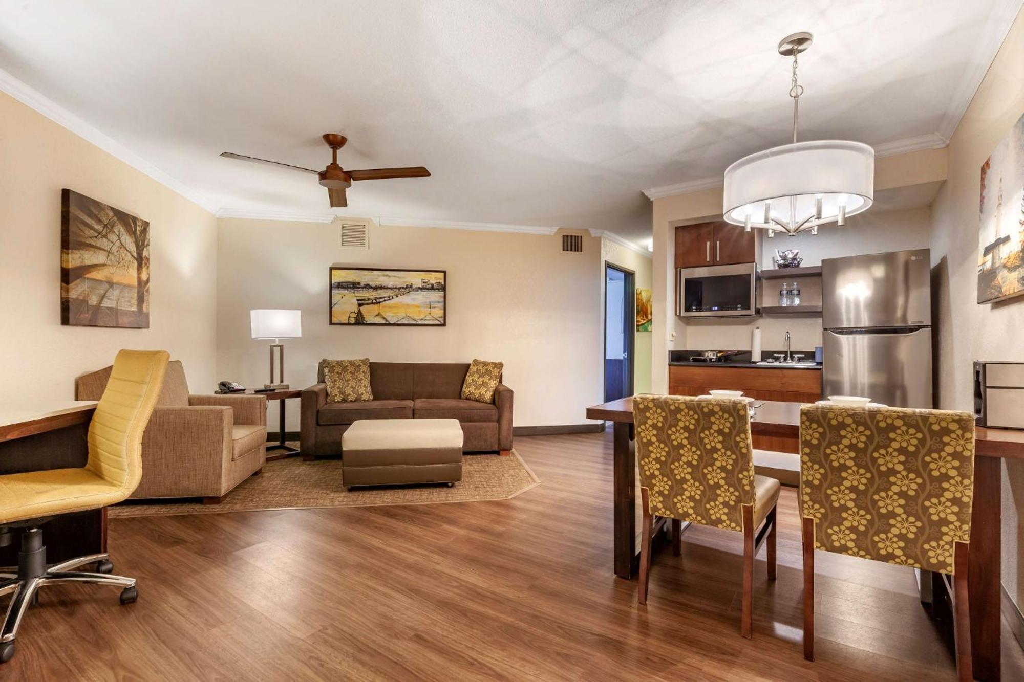 Best Western Premier Bridgewood Hotel Resort Neenah Luaran gambar